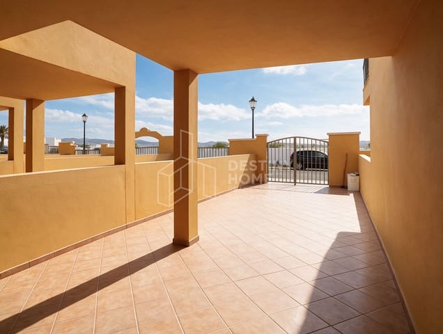 3 quarto Casa em Banda para venda em La Oliva com garagem - 235 000 € (Ref: 10123492)
