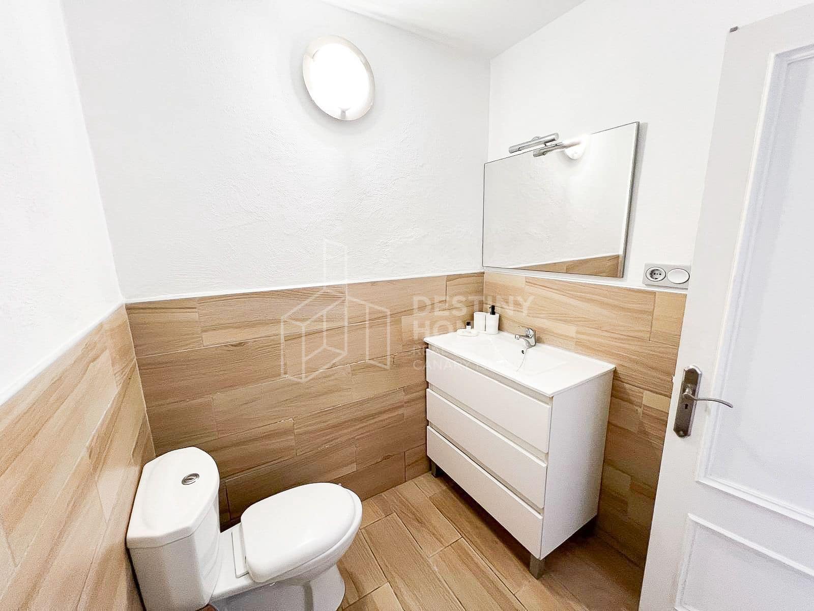 1 slaapkamer Appartement te koop in Costa de Antigua met zwembad - € 150.000 (Ref: 10128111)