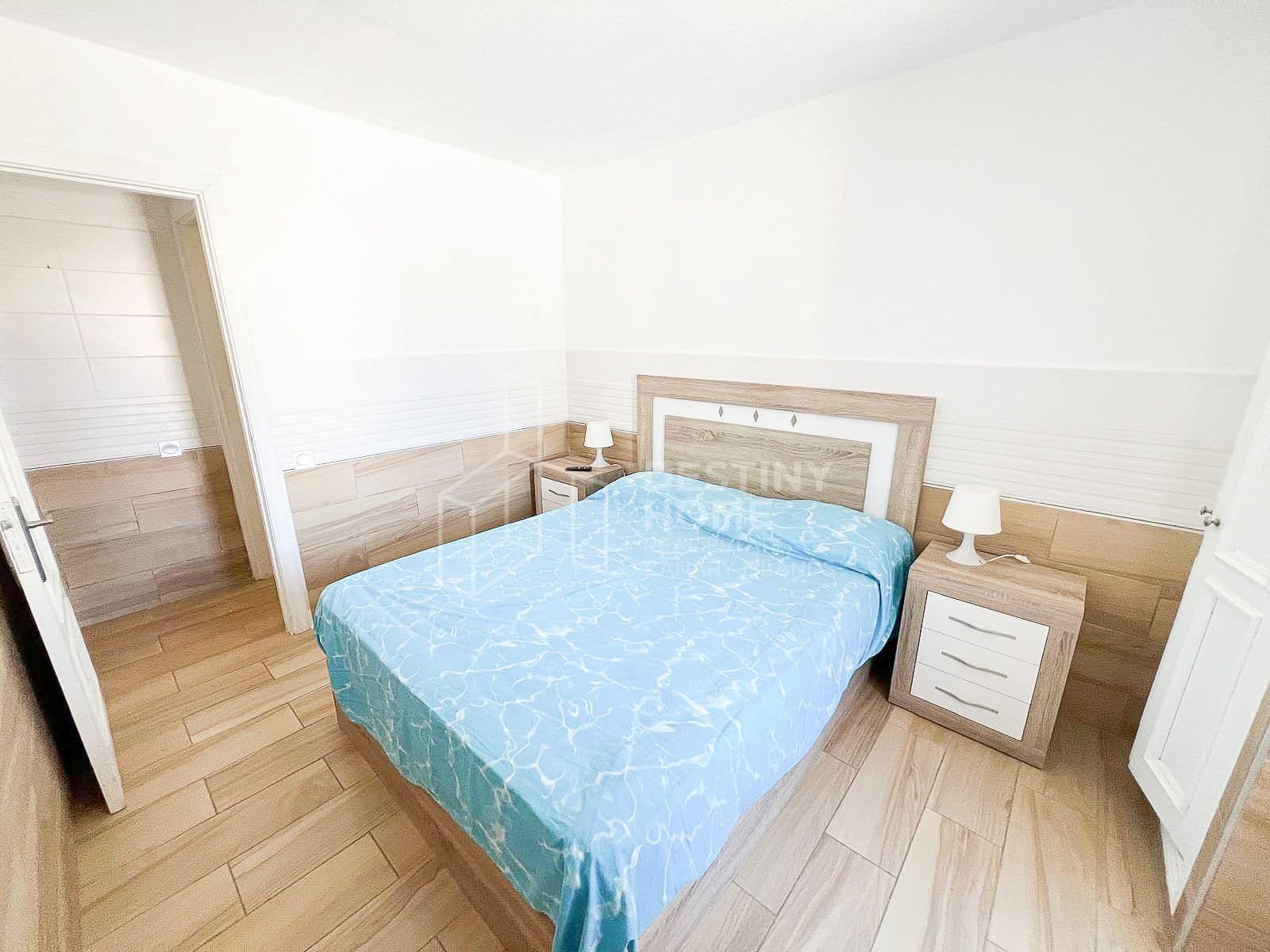 1 slaapkamer Appartement te koop in Costa de Antigua met zwembad - € 150.000 (Ref: 10128111)