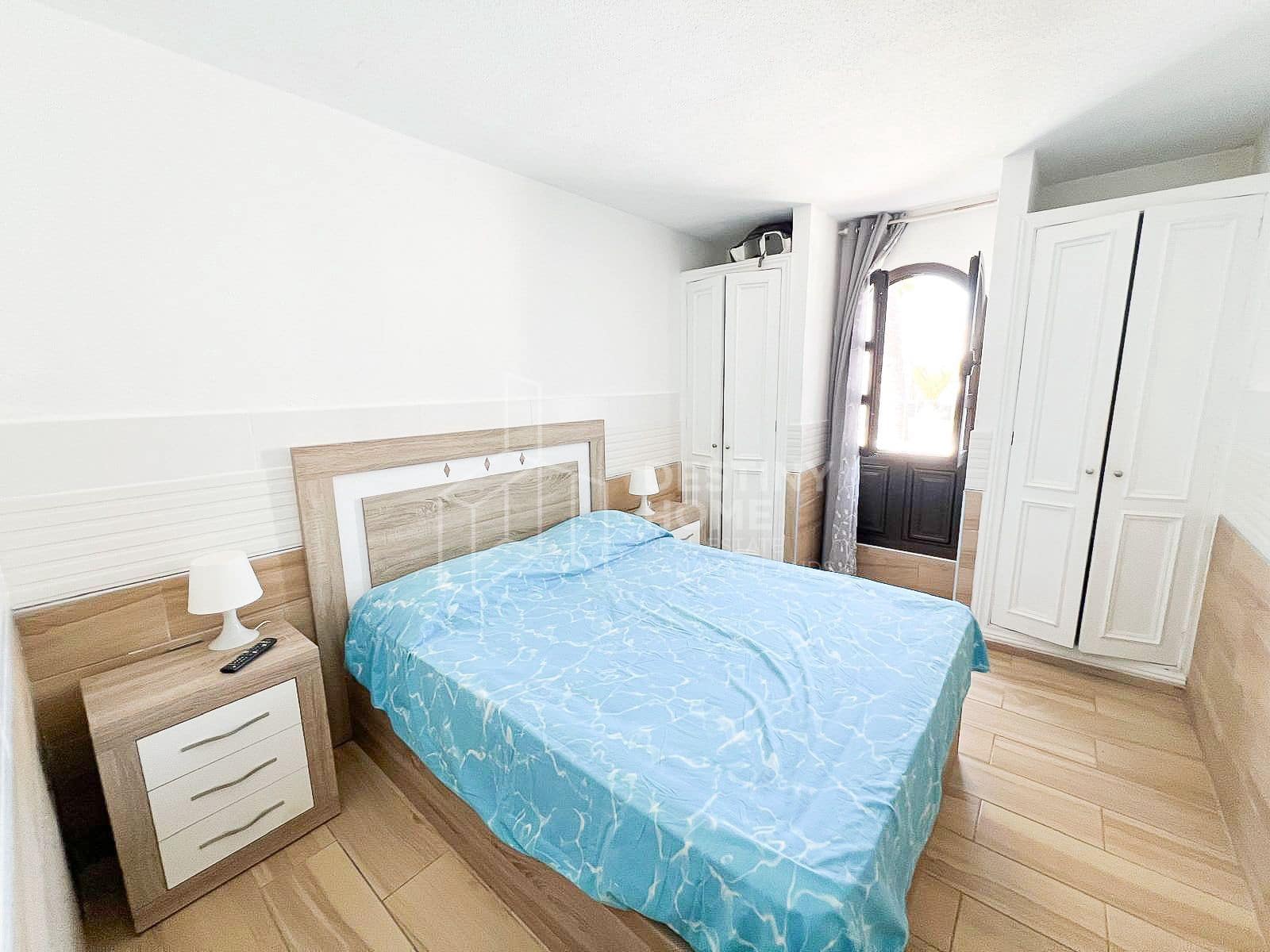 1 slaapkamer Appartement te koop in Costa de Antigua met zwembad - € 150.000 (Ref: 10128111)