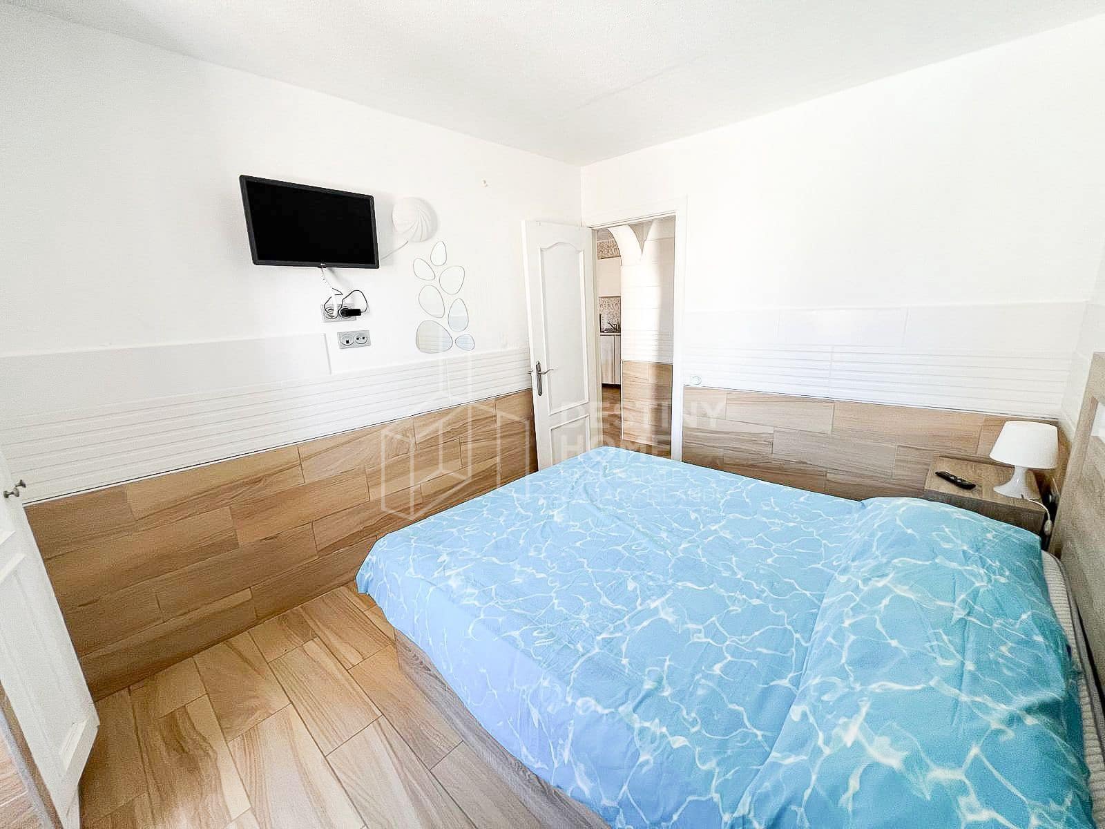 1 slaapkamer Appartement te koop in Costa de Antigua met zwembad - € 150.000 (Ref: 10128111)