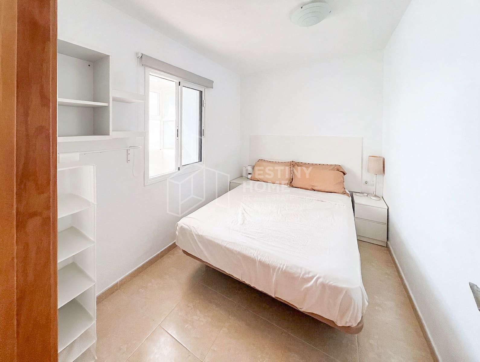 2 sovrum Lägenhet till salu i Corralejo med pool garage - 295 000 € (Ref: 10131278)