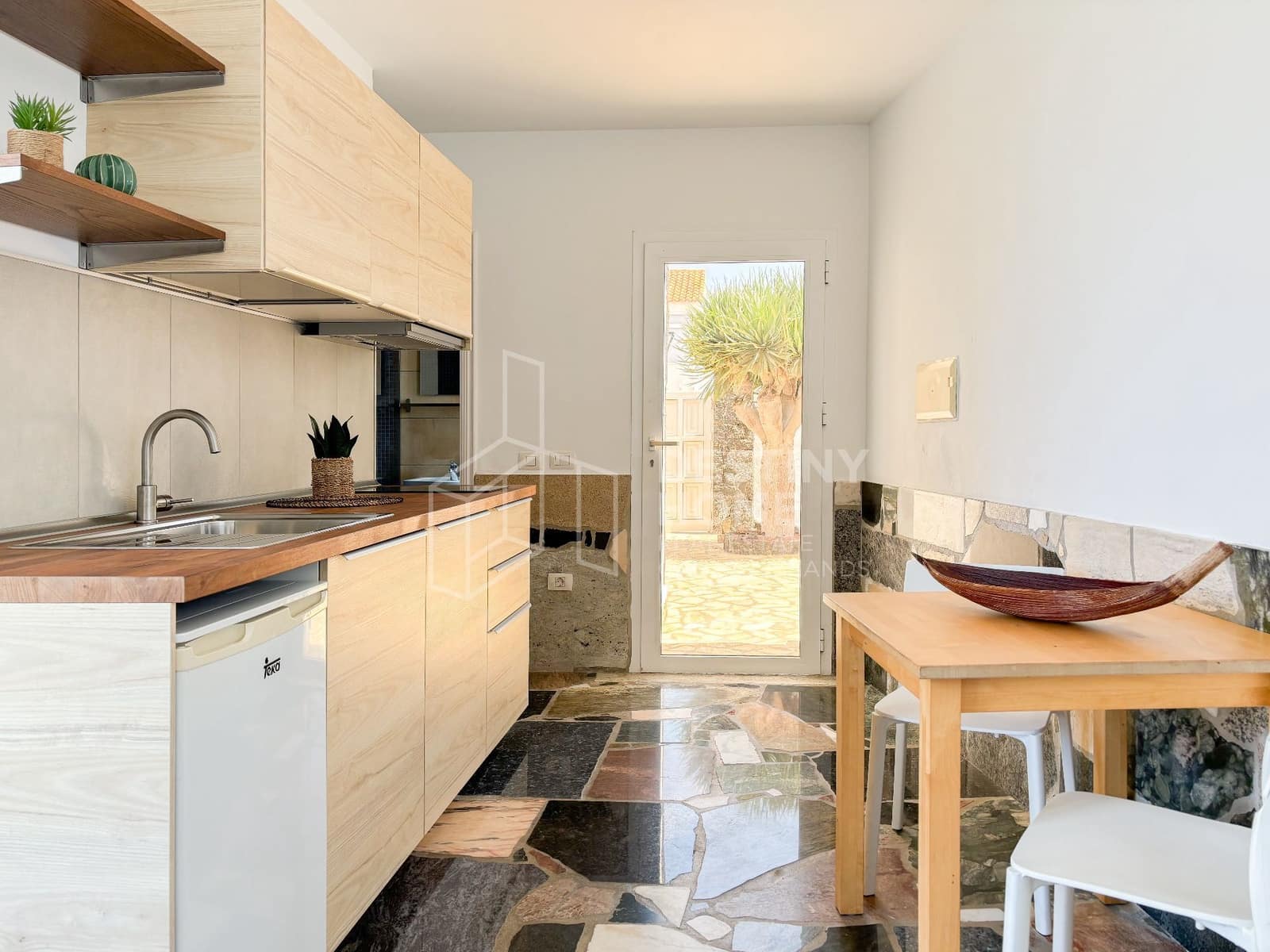 6 sovrum Villa till salu i Corralejo med pool - 1 600 000 € (Ref: 10135730)