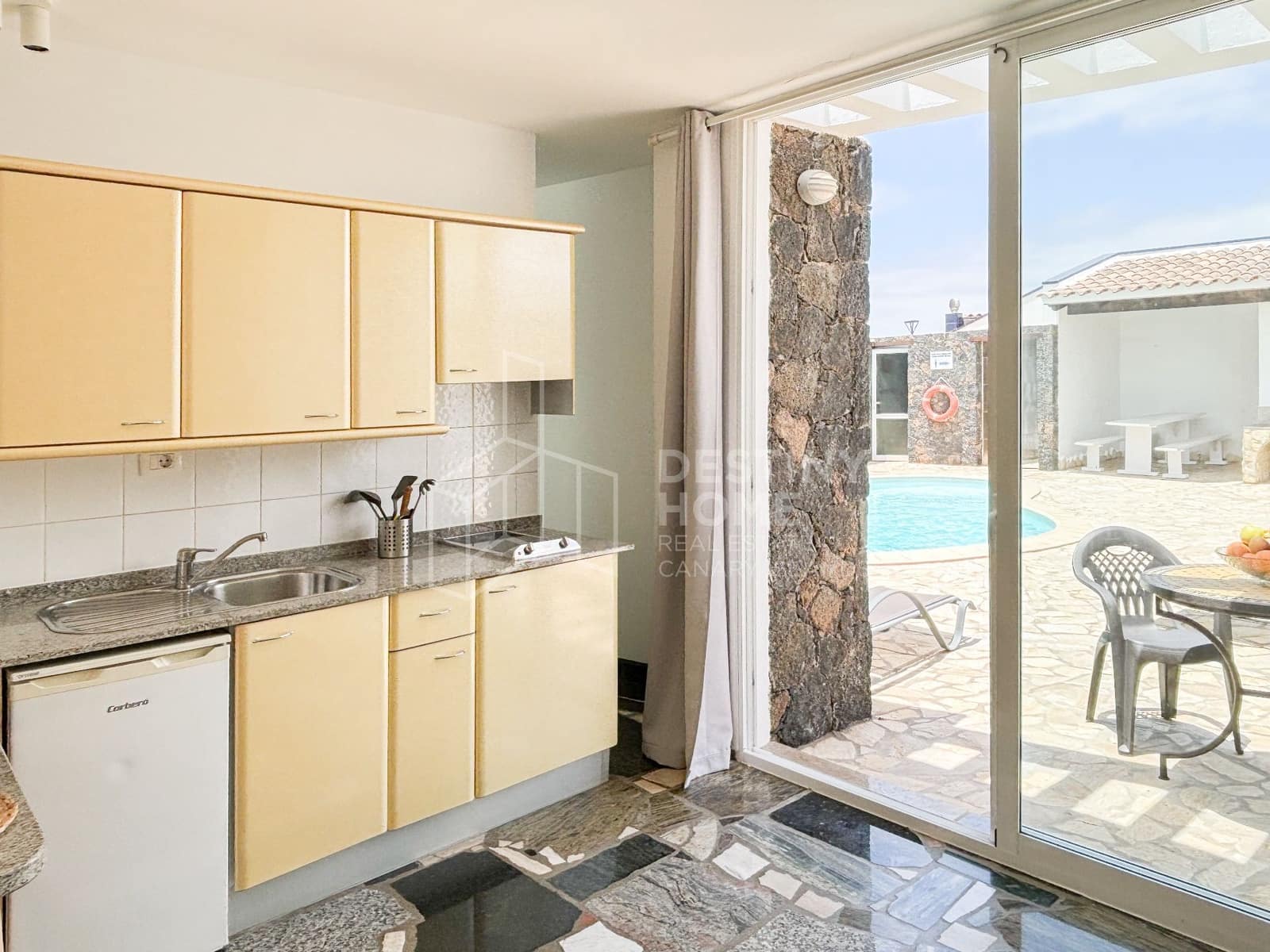 6 sovrum Villa till salu i Corralejo med pool - 1 600 000 € (Ref: 10135730)