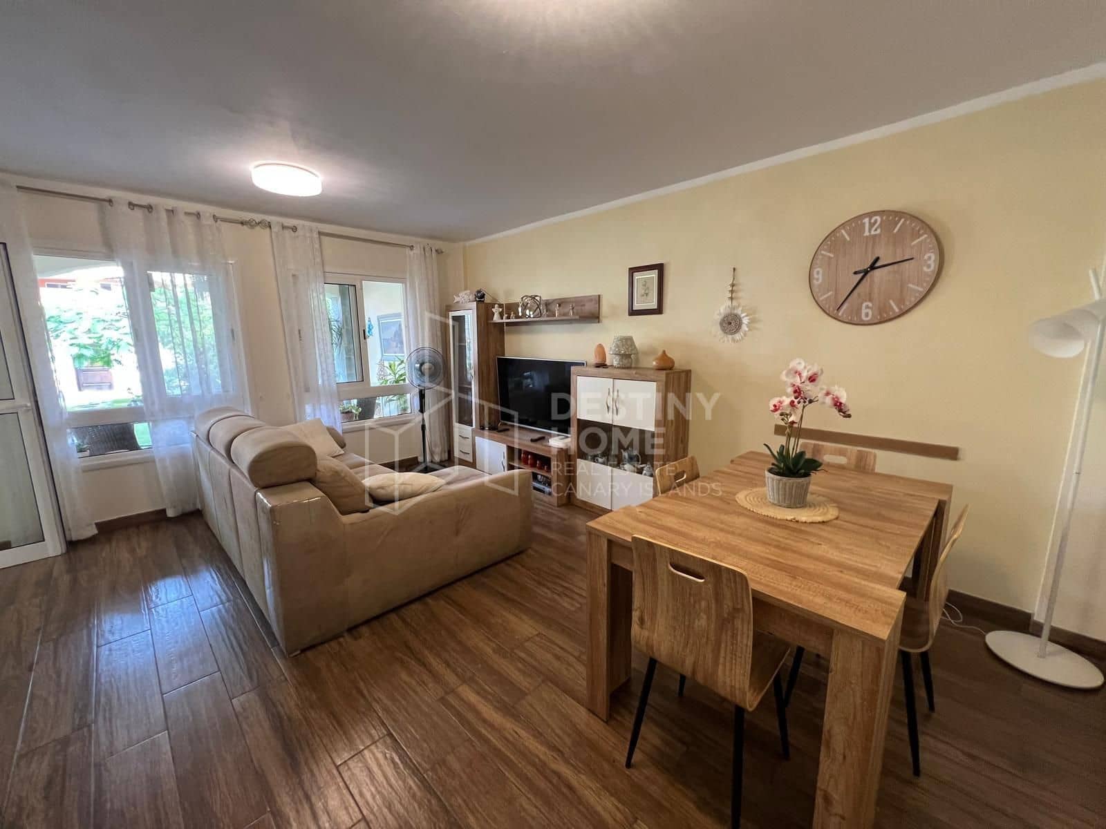 2 sypialnia Apartament na sprzedaż w Corralejo z basenem garażem - 340 000 € (Ref: 10139206)
