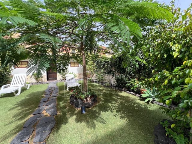 2 sypialnia Apartament na sprzedaż w Corralejo, La Oliva z basenem garażem - 340 000 € (Ref: 10139206)