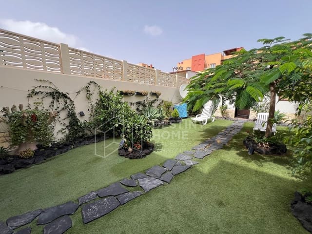 2 sypialnia Apartament na sprzedaż w Corralejo, La Oliva z basenem garażem - 340 000 € (Ref: 10139206)