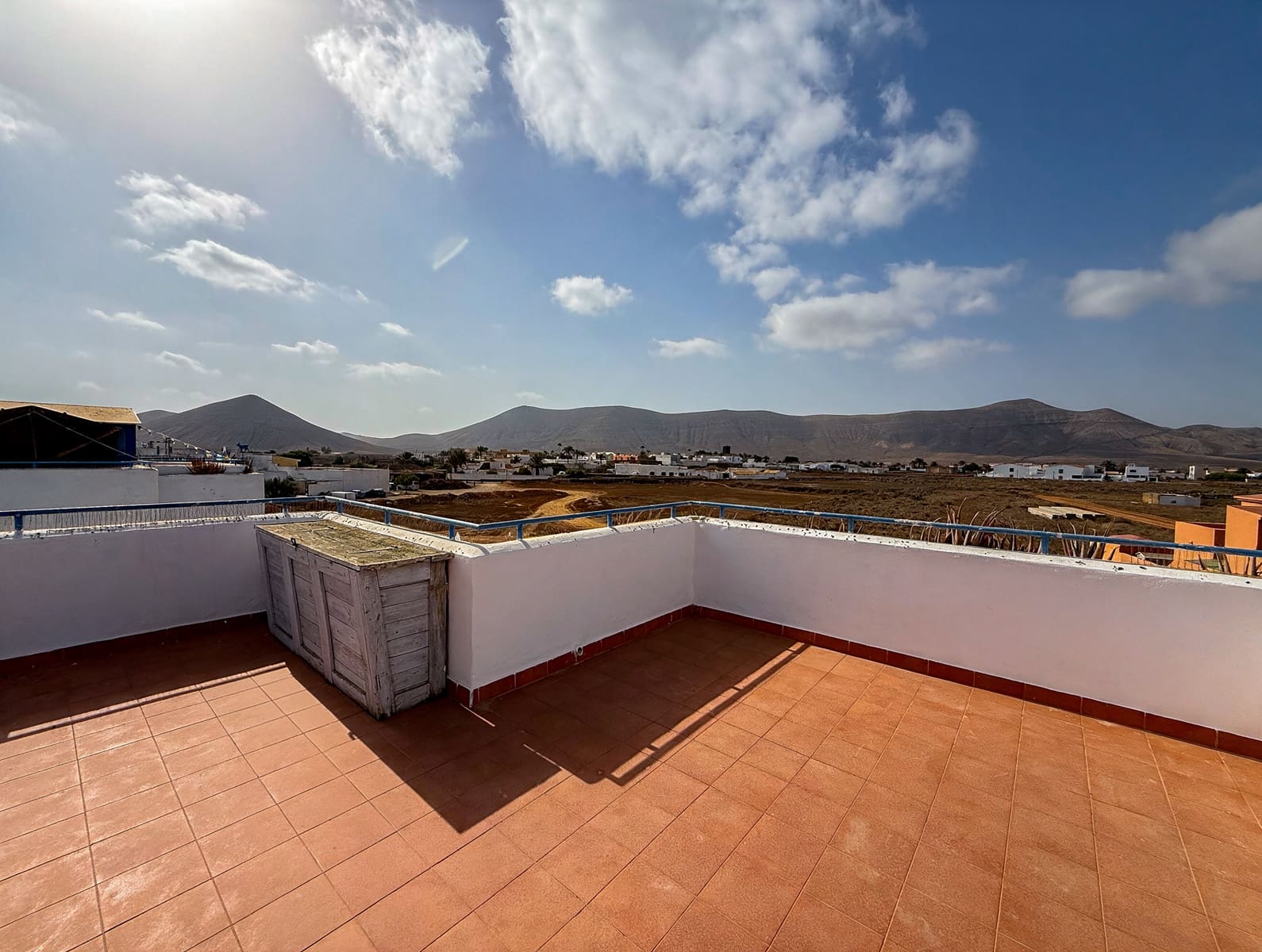 2 soverom Kjedet enebolig til salgs i La Oliva med garasje - € 235 000 (Ref: 10146302)