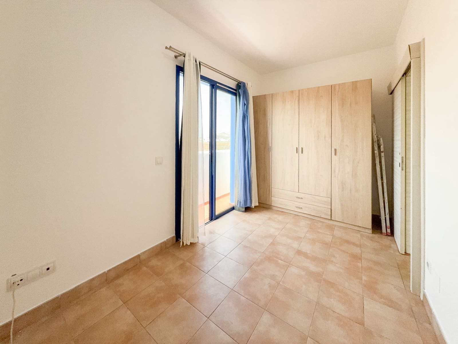 2 soverom Kjedet enebolig til salgs i La Oliva med garasje - € 235 000 (Ref: 10146302)