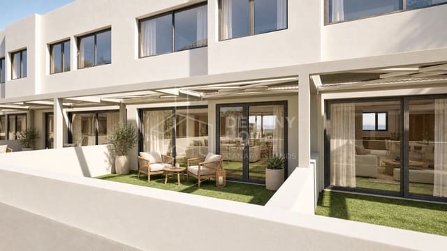 4 bedroom Townhouse for sale in Puerto del Rosario with garage - € 290,000 (Ref: 10161039)