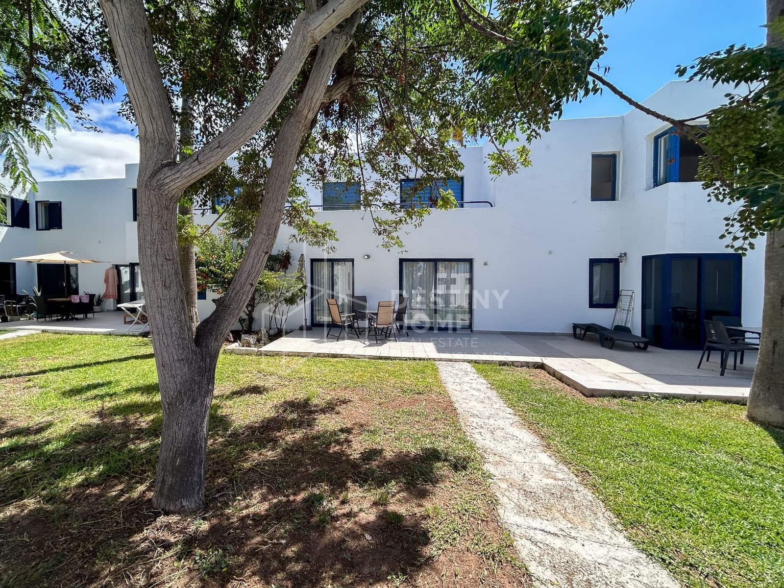 2 sypialnia Apartament na sprzedaż w Corralejo z basenem - 349 000 € (Ref: 10164229)