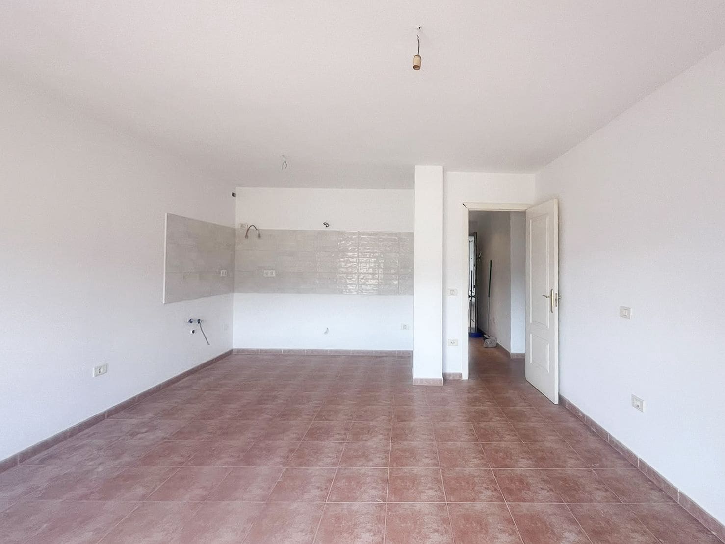 3 bedroom Flat for sale in Gran Tarajal with garage - € 235,000 (Ref: 10168245)
