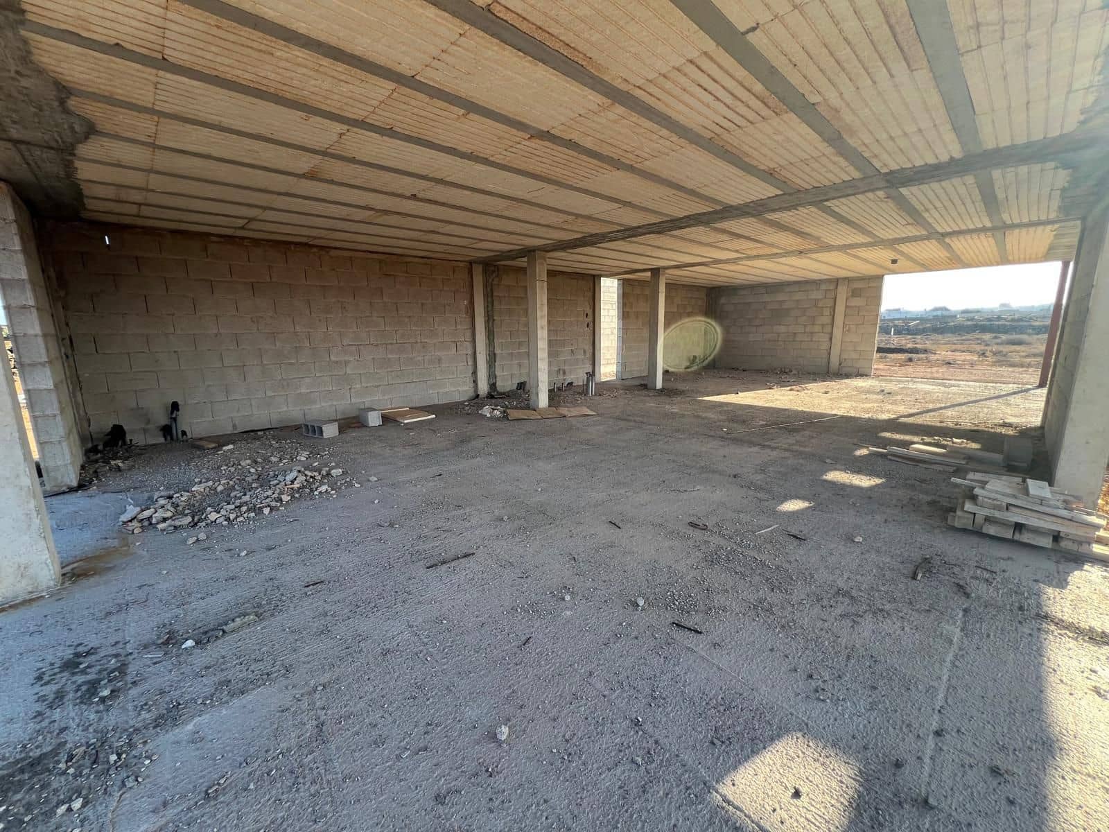 1 quarto Comercial para arrendar em Lajares - 2 500 € (Ref: 10173332)
