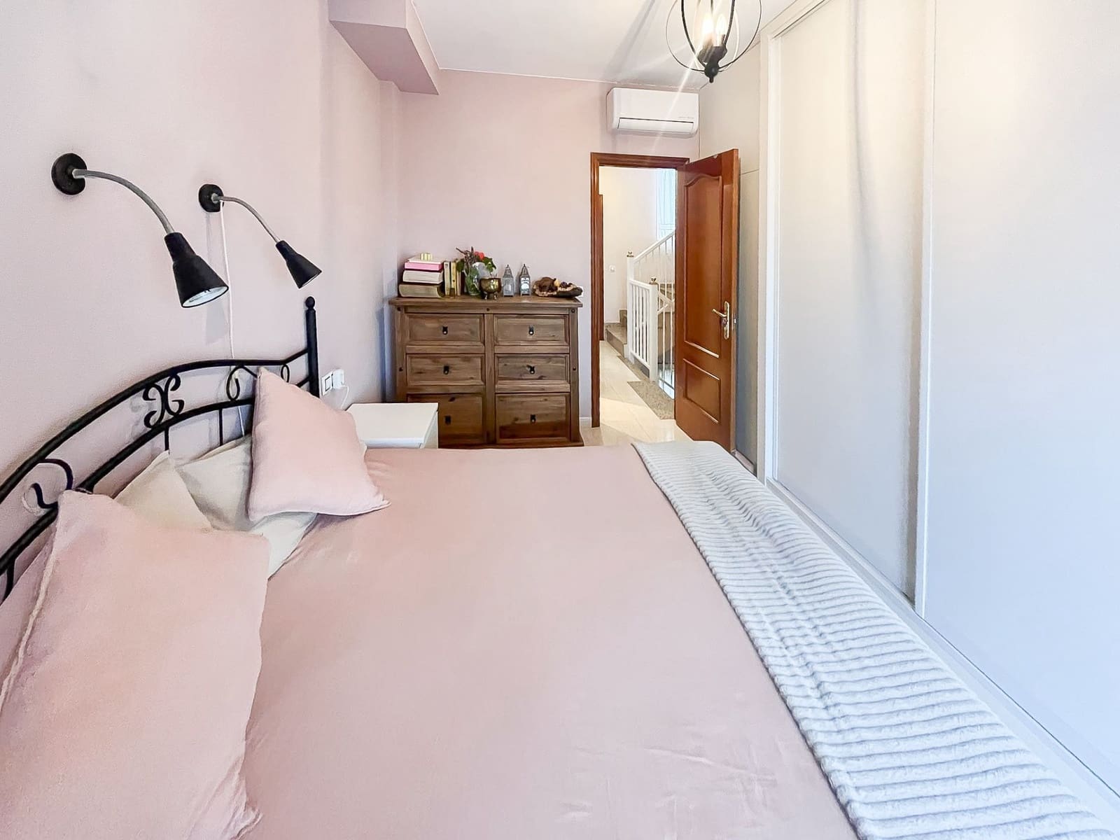 3 sovrum Semi-fristående Villa till salu i Puerto del Rosario med garage - 260 000 € (Ref: 10173333)