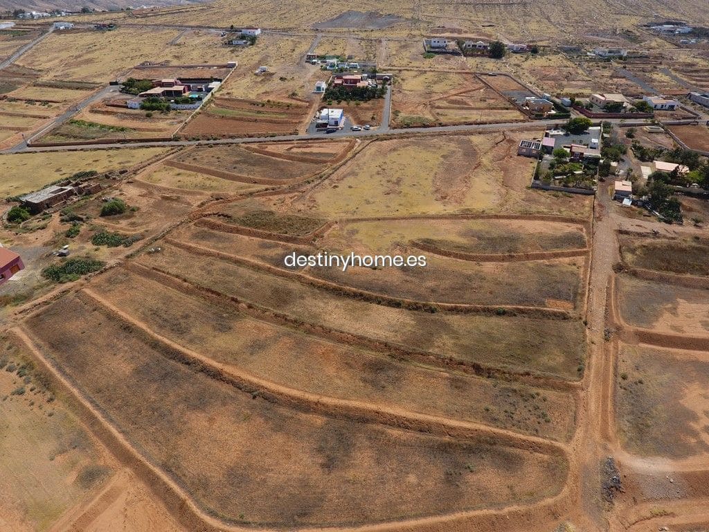 Landgrundstück zu verkaufen in Tetir - 35.000 € (Ref: 4633270)