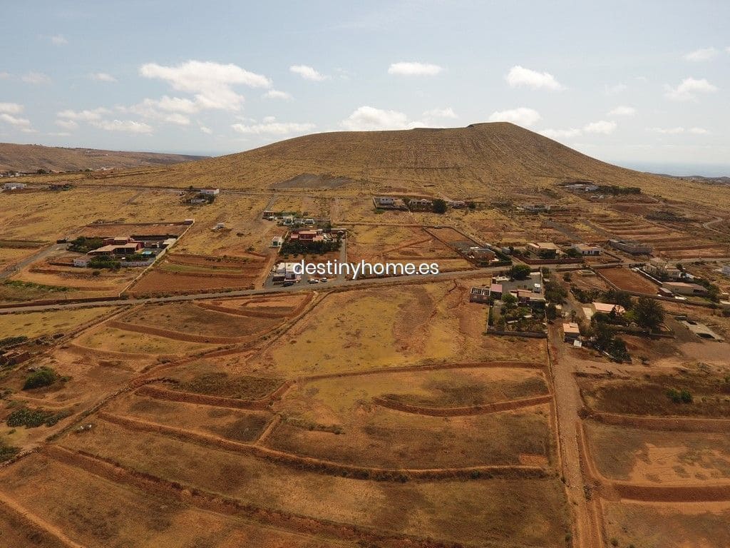 Landgrundstück zu verkaufen in Tetir - 35.000 € (Ref: 4633270)