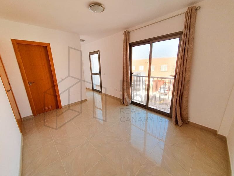 3 bedroom Villa for sale in Puerto del Rosario with garage - € 315,000 (Ref: 6496442)