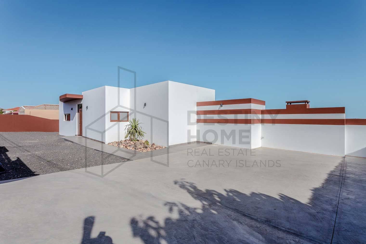 3 slaapkamer Villa te koop in Antigua met zwembad garage - € 550.000 (Ref: 6781153)