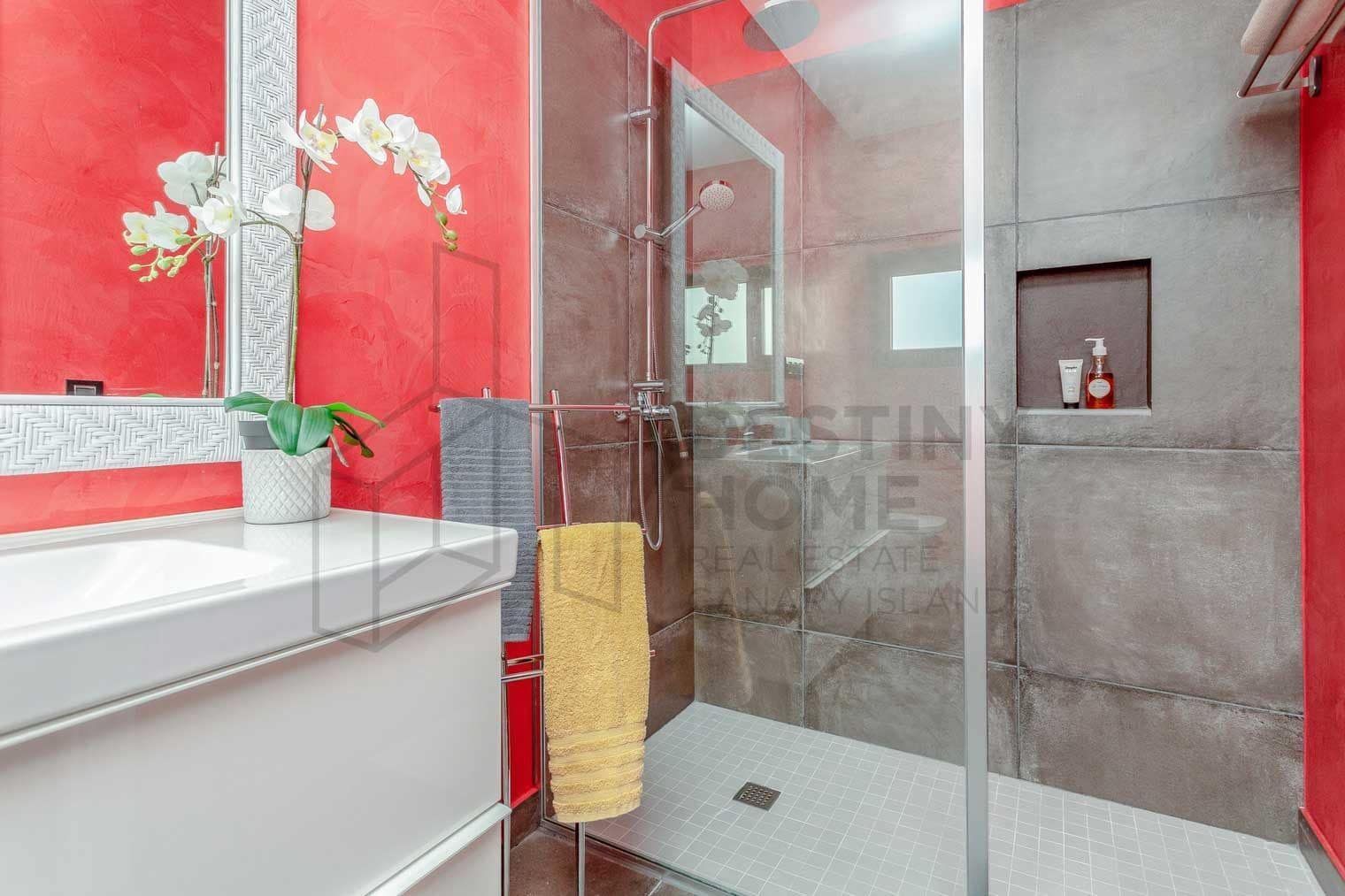 3 slaapkamer Villa te koop in Antigua met zwembad garage - € 550.000 (Ref: 6781153)