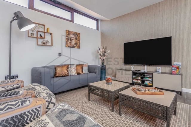 3 slaapkamer Villa te koop in Triquivijate, Antigua met zwembad garage - € 550.000 (Ref: 6781153)