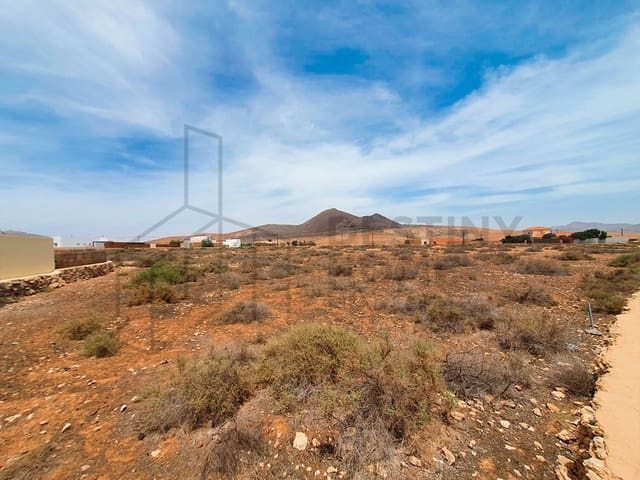 Grunde uden byggetilladelser til salg i Tuineje - € 70.000 (Ref: 6836741)