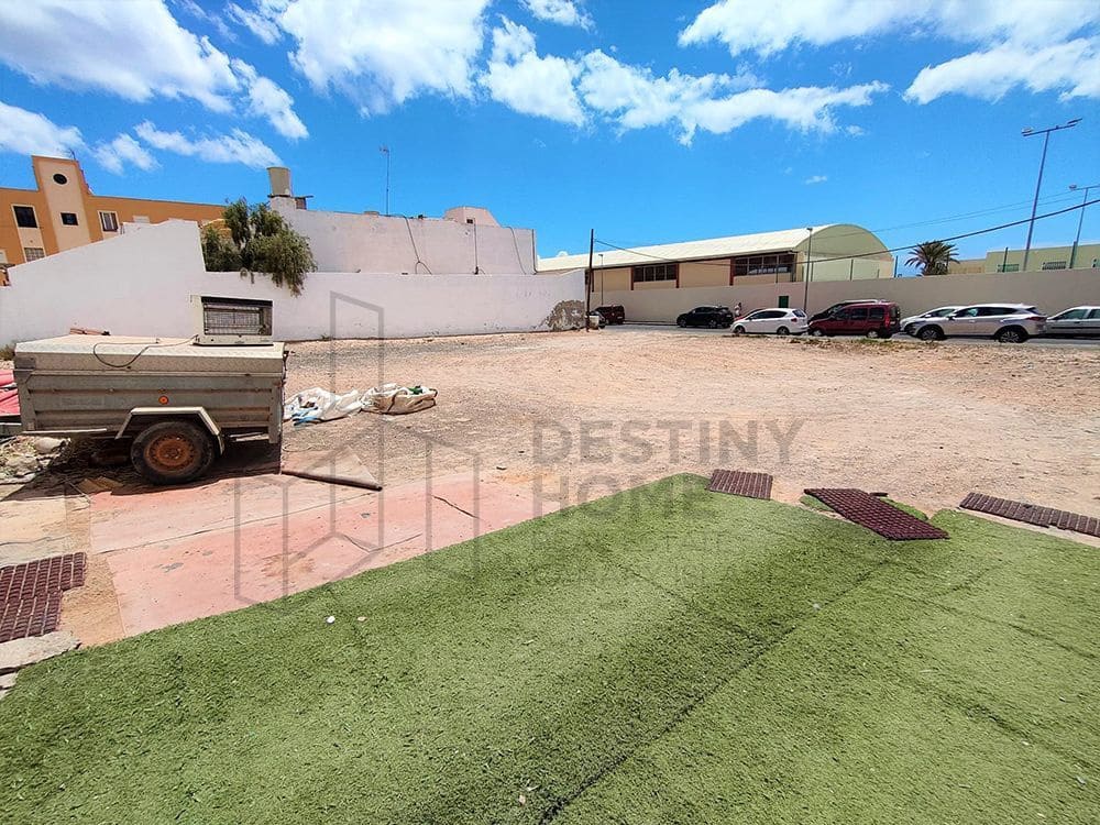 Byggegrund til salg i Puerto del Rosario - € 350.000 (Ref: 6892903)