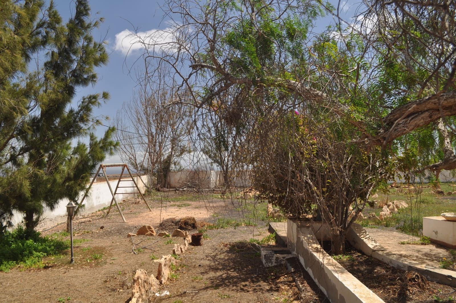 6 Zimmer Villa zu verkaufen in Los Estancos mit Pool - 530.000 € (Ref: 6902336)