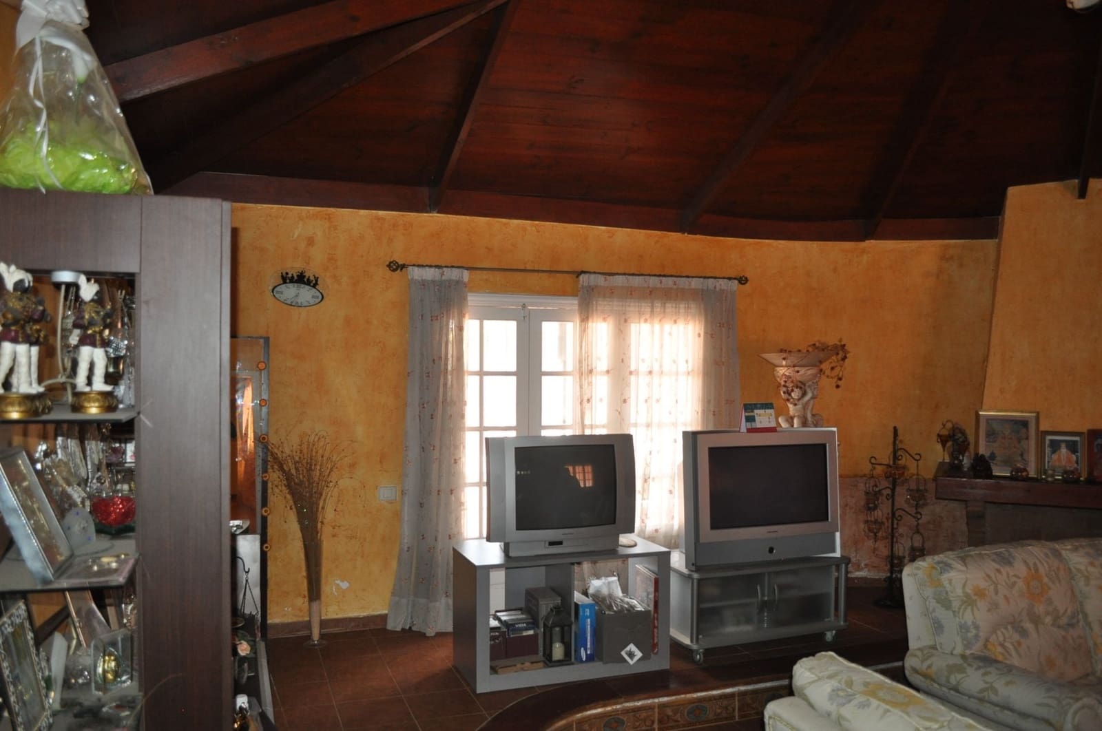 6 Zimmer Villa zu verkaufen in Los Estancos mit Pool - 530.000 € (Ref: 6902336)