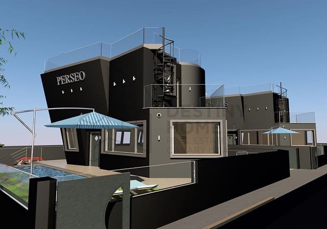 5 chambre Villa/Maison à vendre à Corralejo, La Oliva avec piscine garage - 569 000 € (Ref: 7243759)