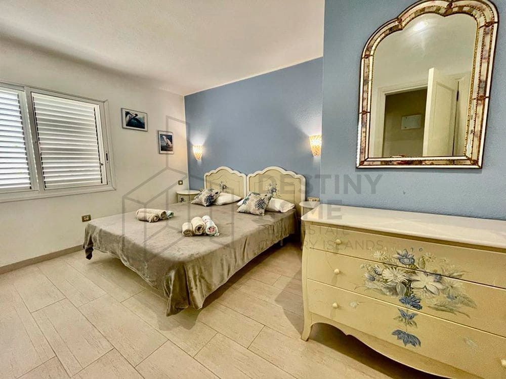 Chalet de 5 habitaciones en Corralejo en venta con piscina - 1.090.000 € (Ref: 7345663)