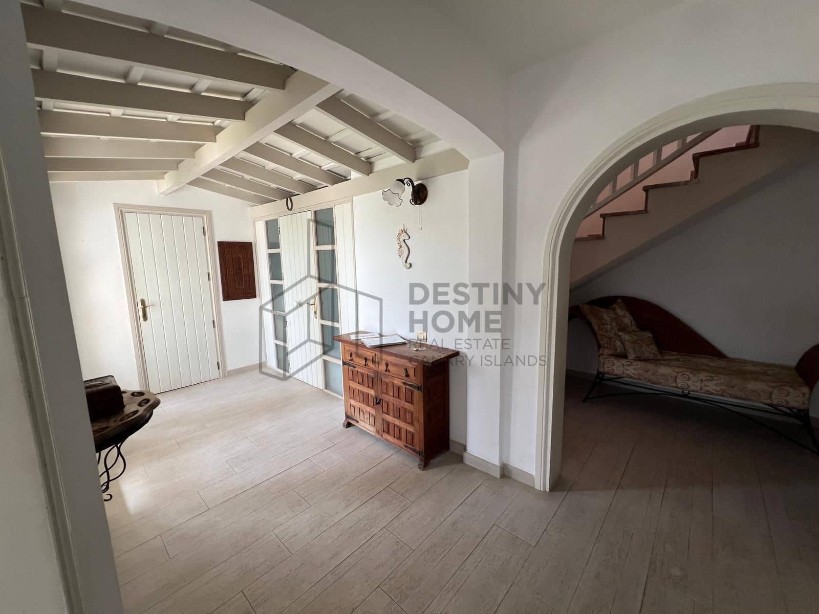 Chalet de 5 habitaciones en Corralejo en venta con piscina - 1.090.000 € (Ref: 7345663)