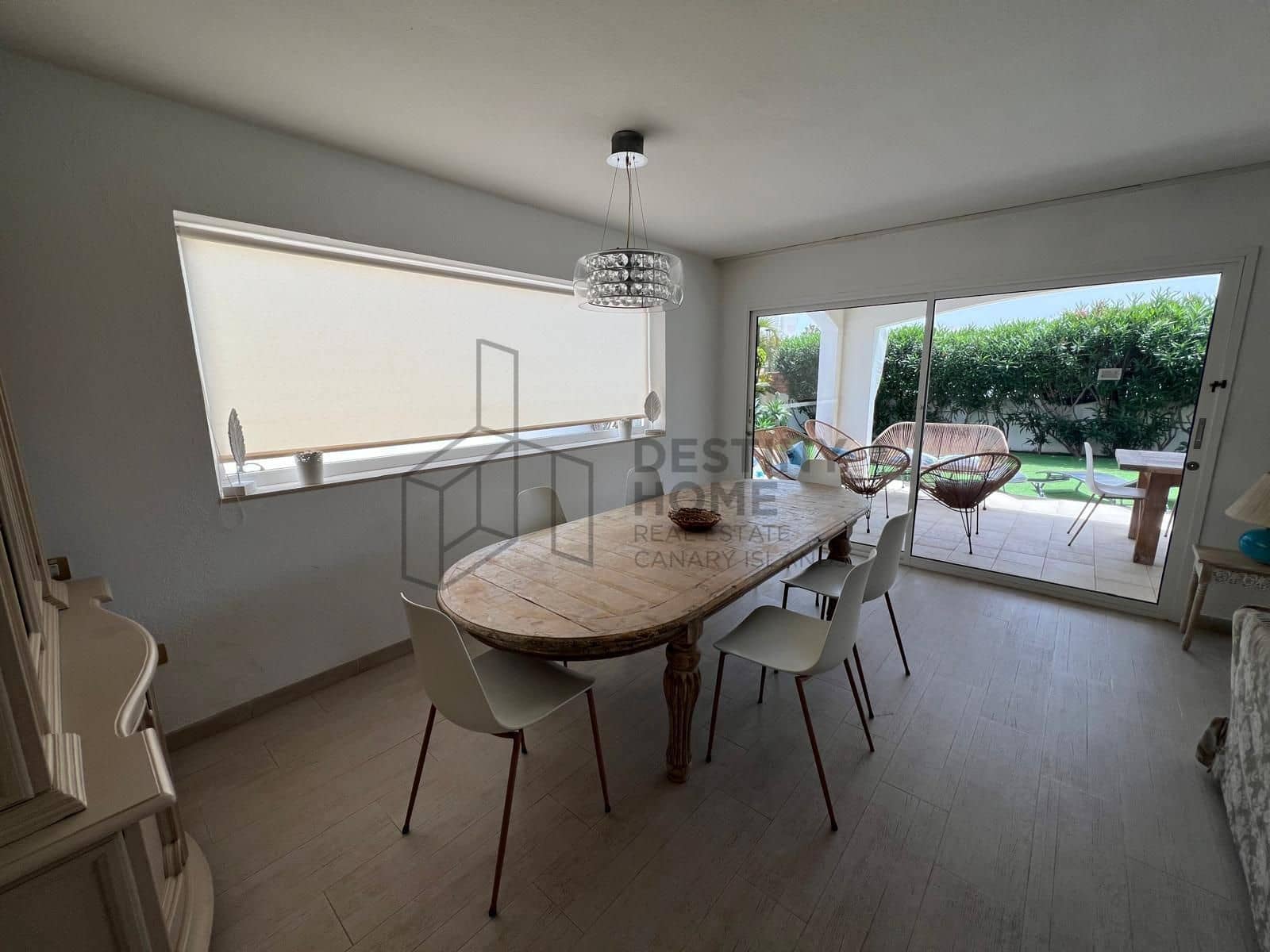 Chalet de 5 habitaciones en Corralejo en venta con piscina - 1.090.000 € (Ref: 7345663)