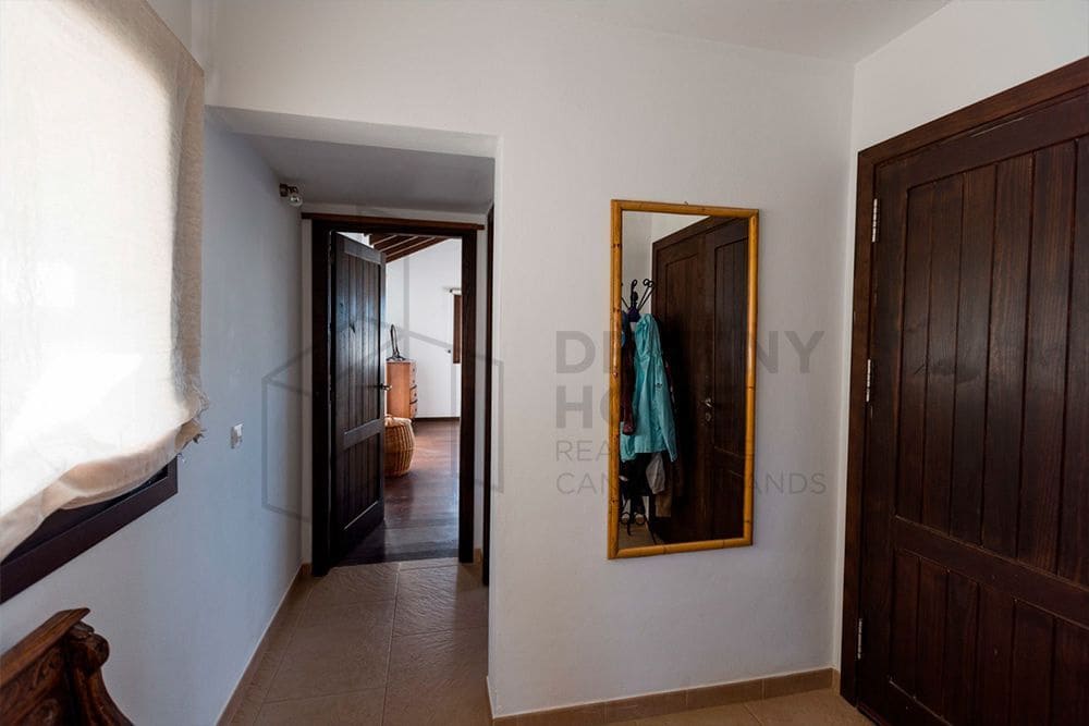 3 soveværelse Villa til salg i Lajares med garage - € 735.000 (Ref: 7357723)