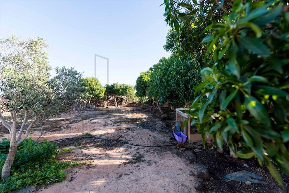 3 soveværelse Villa til salg i Lajares med garage - € 735.000 (Ref: 7357723)