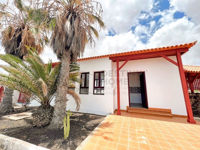 1 bedroom Bungalow for sale in Caleta de Fuste, Antigua with pool - € 150,000 (Ref: 7634948)