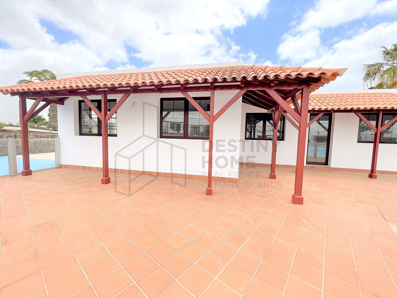 2 chambre Bungalow à vendre à Caleta de Fuste avec piscine - 300 000 € (Ref: 7634949)