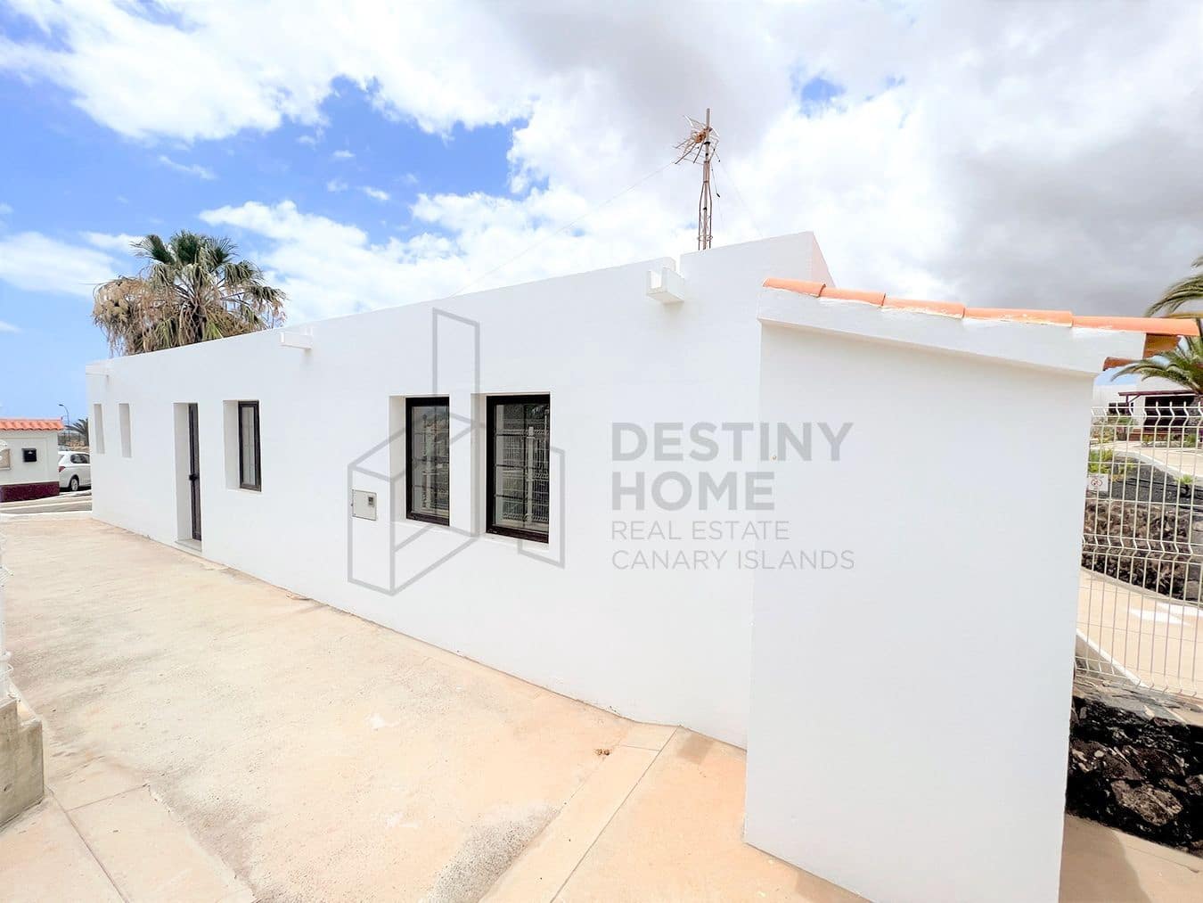 2 chambre Bungalow à vendre à Caleta de Fuste avec piscine - 300 000 € (Ref: 7634949)