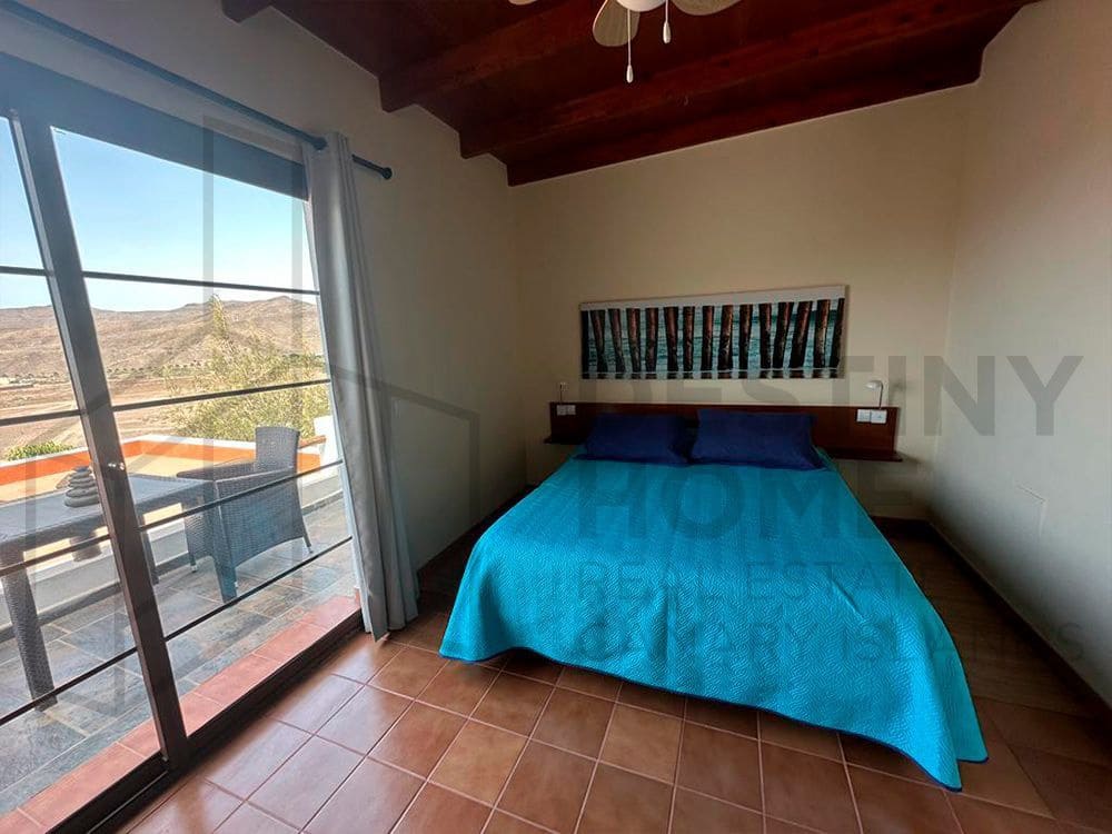 3 soveværelse Villa til salg i Gran Tarajal med garage - € 505.000 (Ref: 7748451)