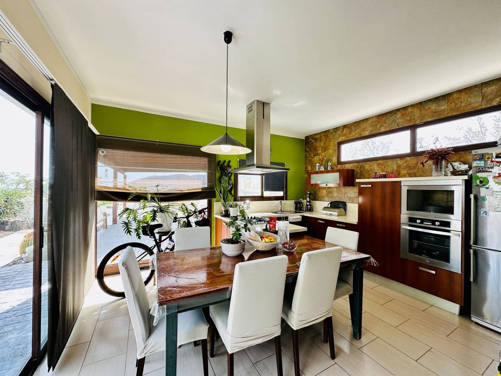 3 soveværelse Villa til salg i Gran Tarajal med garage - € 505.000 (Ref: 7748451)