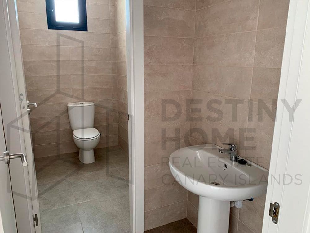 Kaupallinen vuokrattavana paikassa Lajares - 2 200 € (Ref: 7836948)