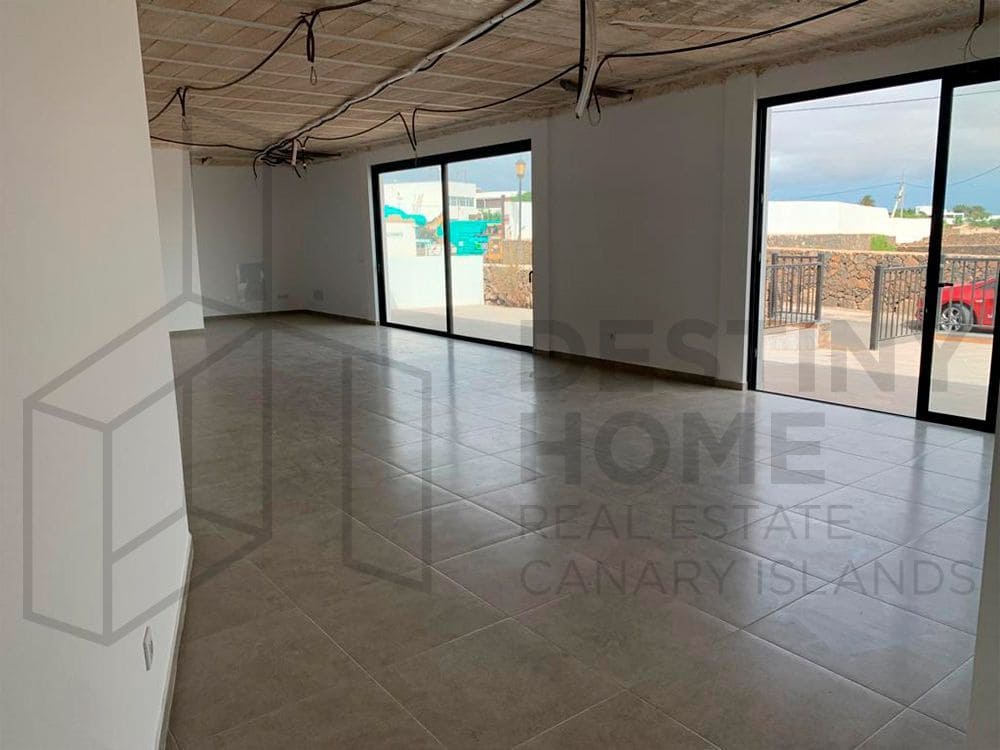 Kaupallinen vuokrattavana paikassa Lajares - 2 200 € (Ref: 7836948)