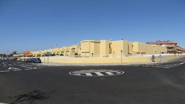 Erhverv til salg i Caleta de Fuste, Antigua - € 66.000 (Ref: 7879439)