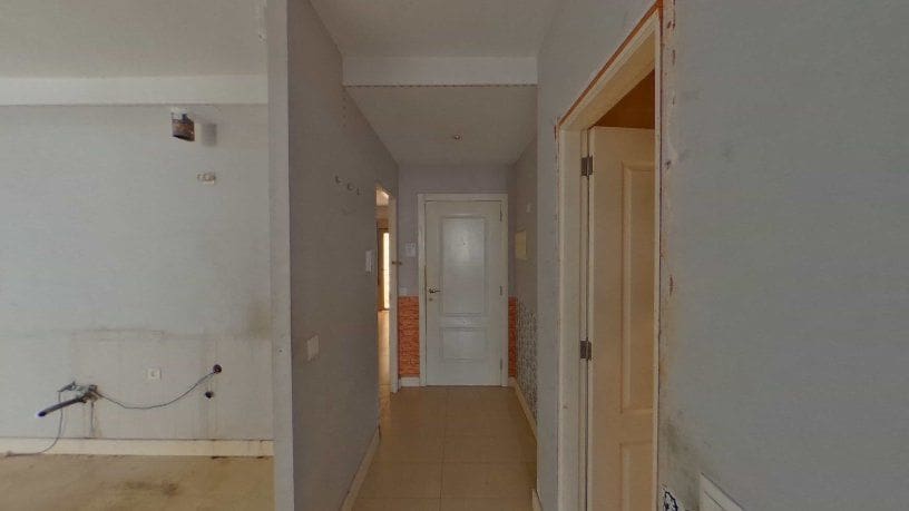 2 bedroom Apartment for sale in Puerto del Rosario - € 165,020 (Ref: 7885949)