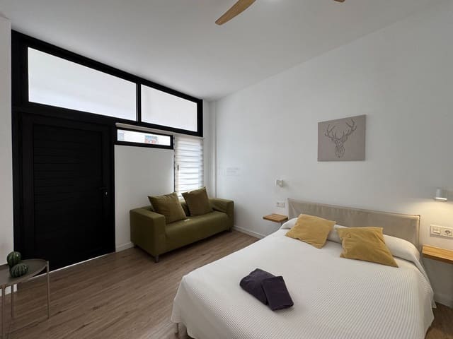 1 sypialnia Apartament na sprzedaż w Corralejo, La Oliva z basenem - 175 000 € (Ref: 7937081)
