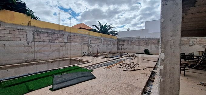 3 soveværelse Villa til salg i Corralejo med swimmingpool - € 500.000 (Ref: 7996985)