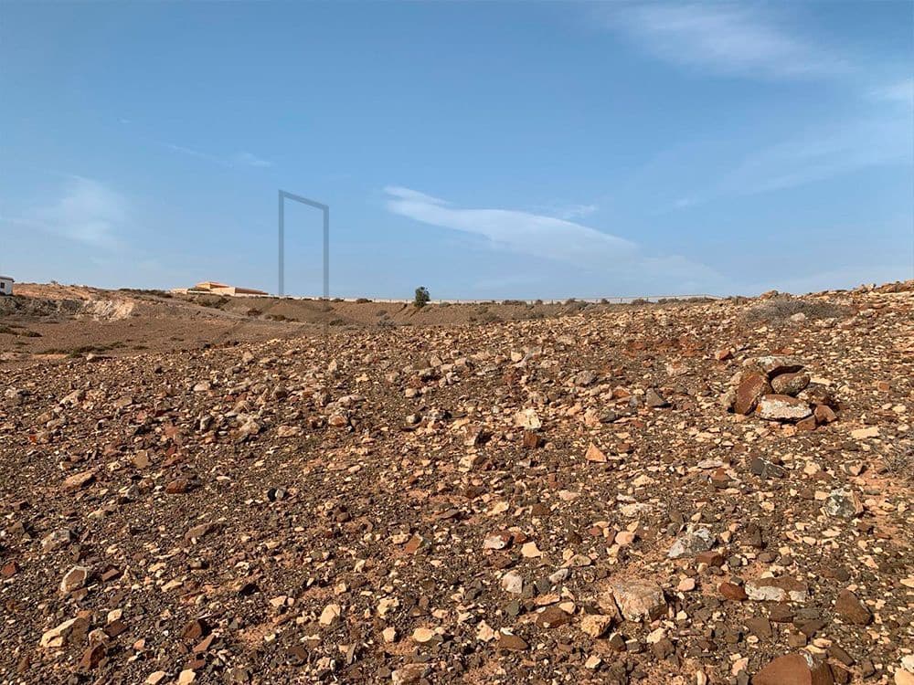 Grunde uden byggetilladelser til salg i Tuineje - € 105.000 (Ref: 8073067)