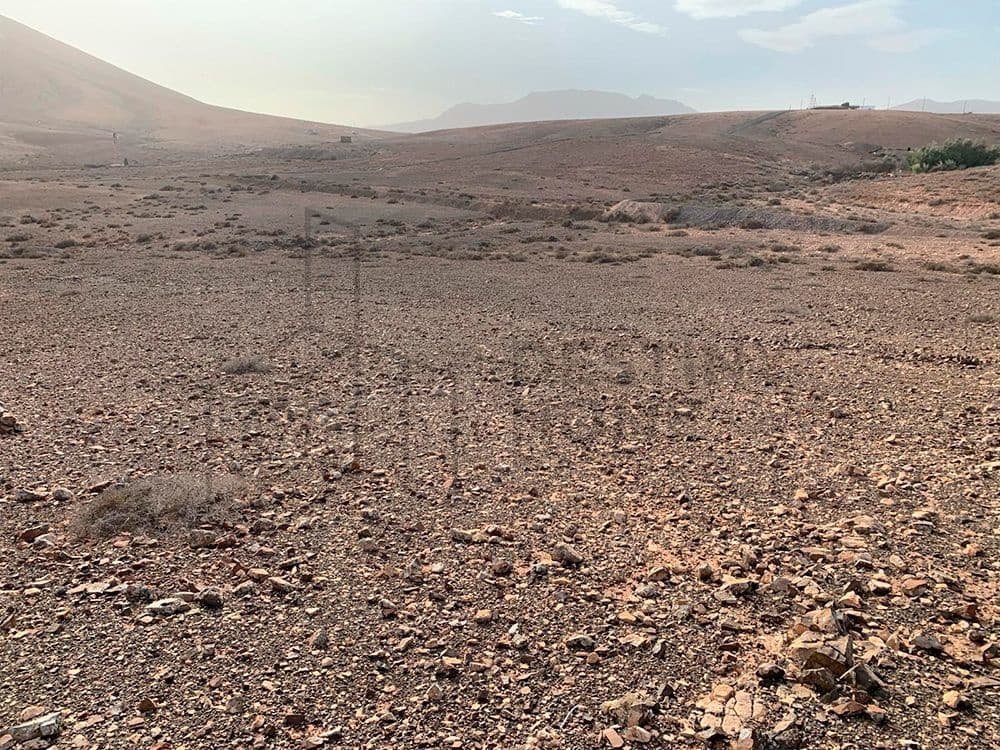 Grunde uden byggetilladelser til salg i Tuineje - € 105.000 (Ref: 8073067)