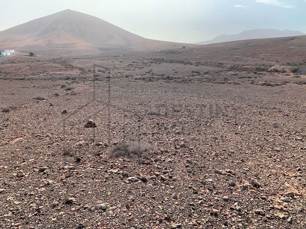 Grunde uden byggetilladelser til salg i Tuineje - € 105.000 (Ref: 8073067)