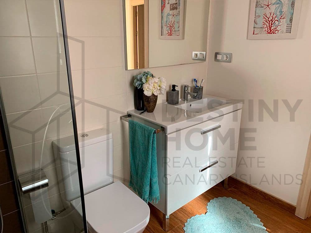 4 soveværelse Villa til salg i Caleta de Fuste med swimmingpool garage - € 760.000 (Ref: 8089053)