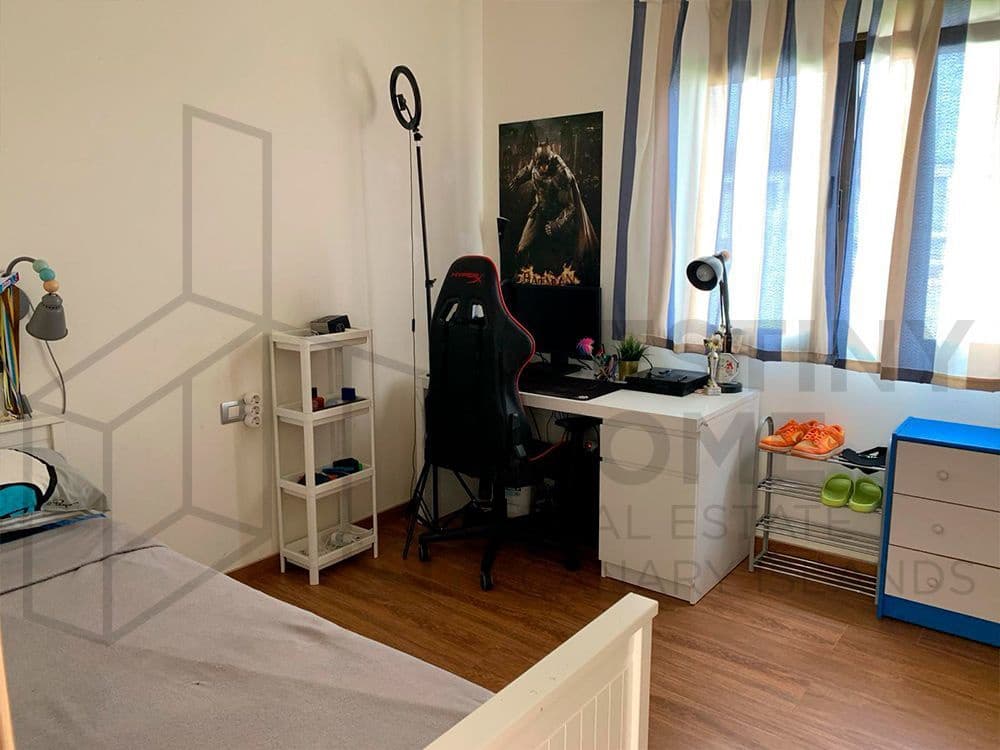 4 soveværelse Villa til salg i Caleta de Fuste med swimmingpool garage - € 760.000 (Ref: 8089053)